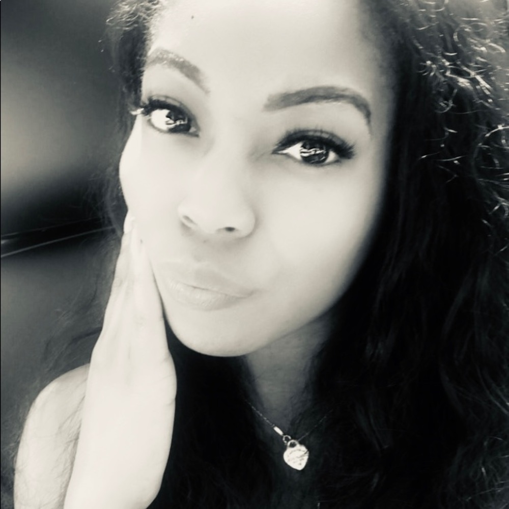 Meet your Posher, Coco